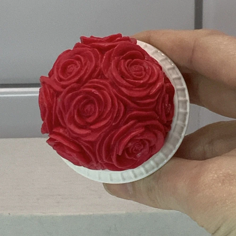 White Flower Pot of Roses For American Girl Doll Acessories - Picture 3 of 4